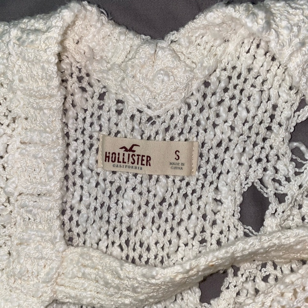 Sweater - Picture 6 of 6